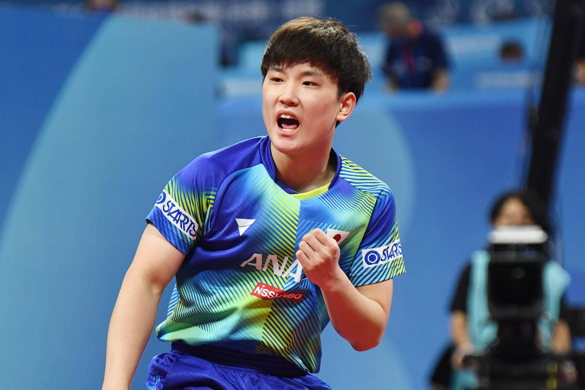 他不仅在进 他不仅在进