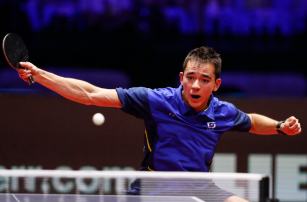 运动员在追 运动员在追