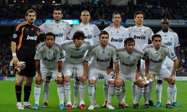 开门红！亚冬会冰壶混合双人循环赛中国队取首胜人民日报客户端.