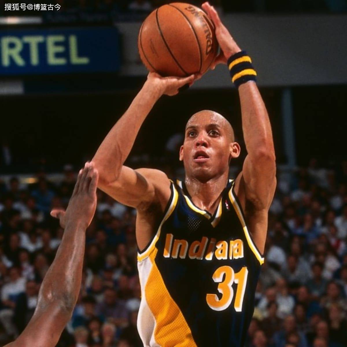 NBA最新排名：勇士4人20+分升至西部第9 灰熊超掘金重回西部第2.